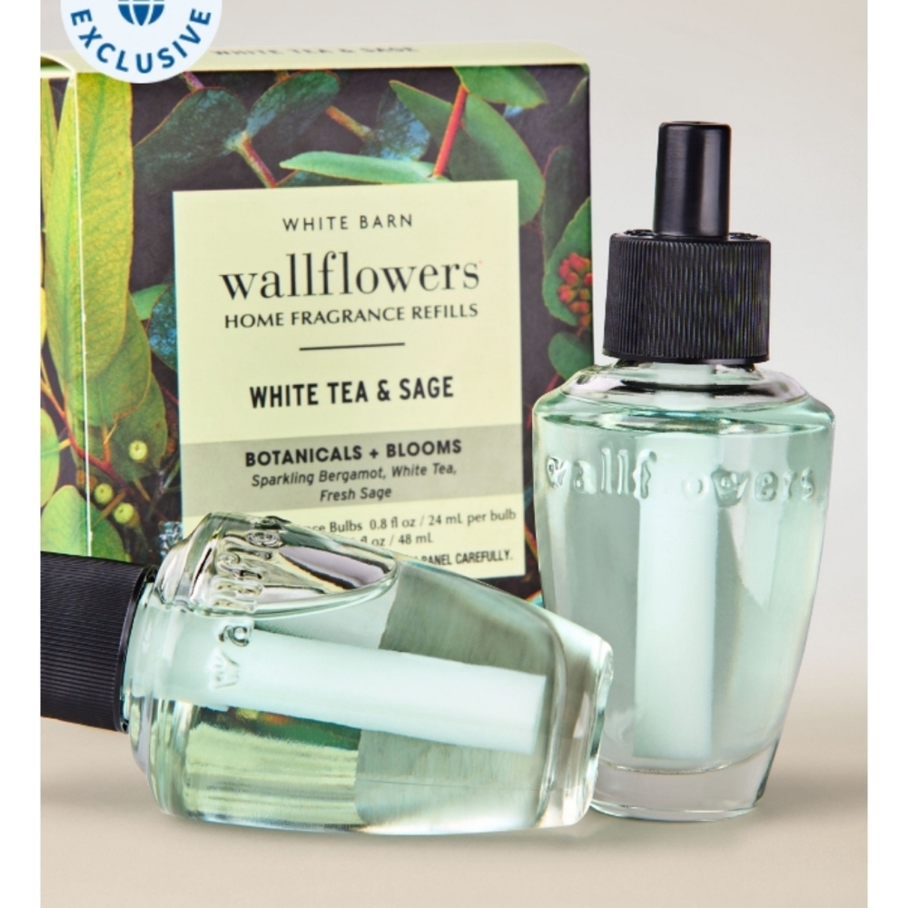 Wallflower White Tea & Sage Fragrance Refills - Green and White